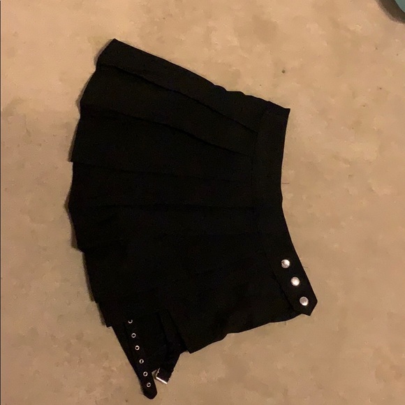 Lychee The Label Leg Strap Skort - Picture 2 of 2